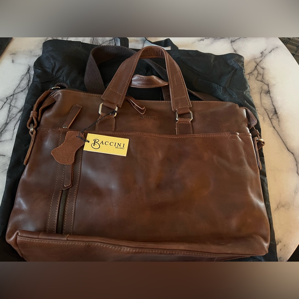 Baccini Brown Leather Briefcase w/Top Handles and shoulder strap new with tags
